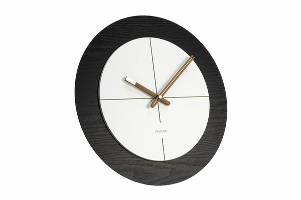 Minimalistische Wanduhr
