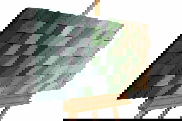 Opere d'arte tradizionali in legno