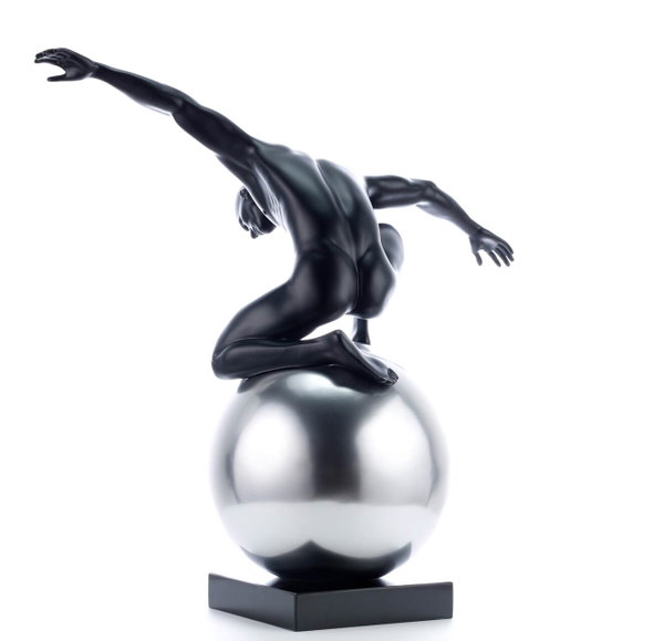 Sculpture 'Internal Balance' 48x47x27cm