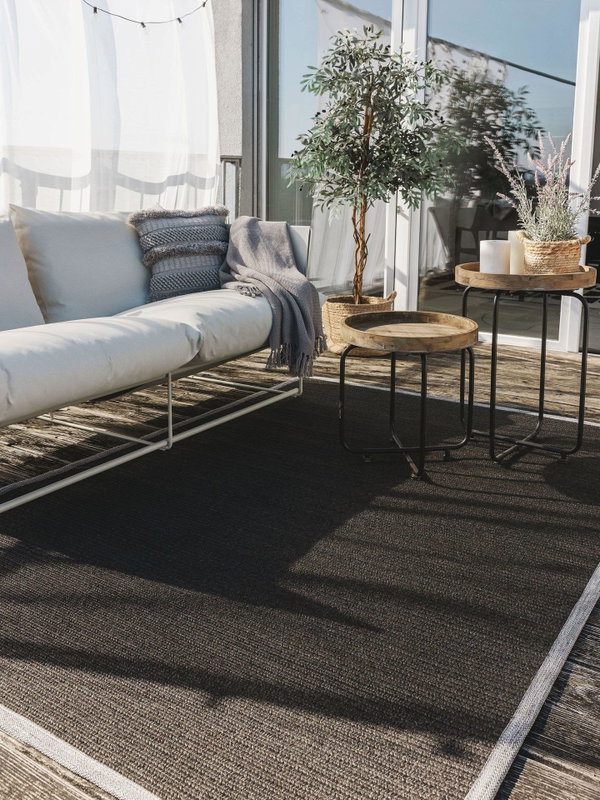 Design In- &amp; Outdoor-Teppich Nandi Schwarz