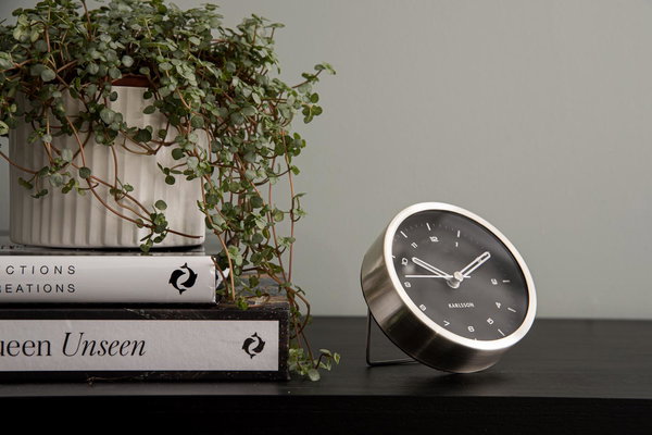Wecker 'Tinge Black Dial'