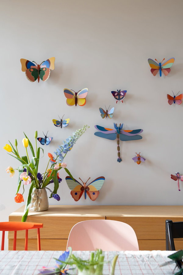 Wanddeko Papier 'Gedämpfte Flügel'