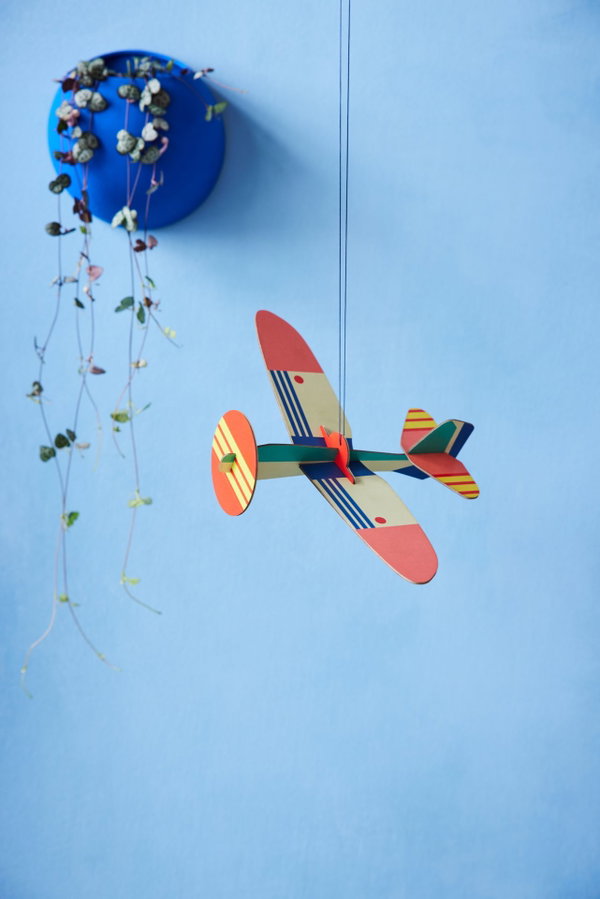 Décoration suspendue 'Colorful Plane Decor'