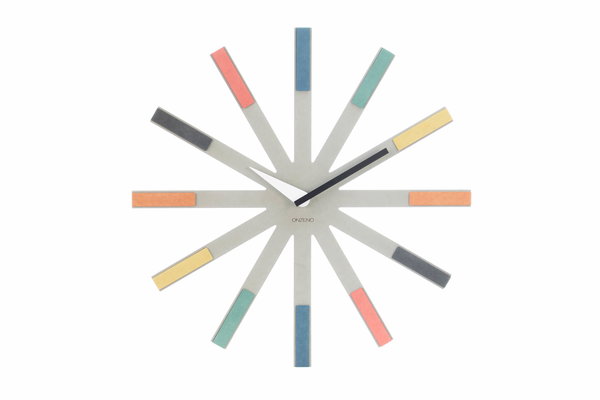 Design Wanduhr 'THE STARLET.'