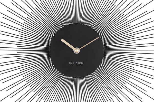 Minimalistische Wanduhr