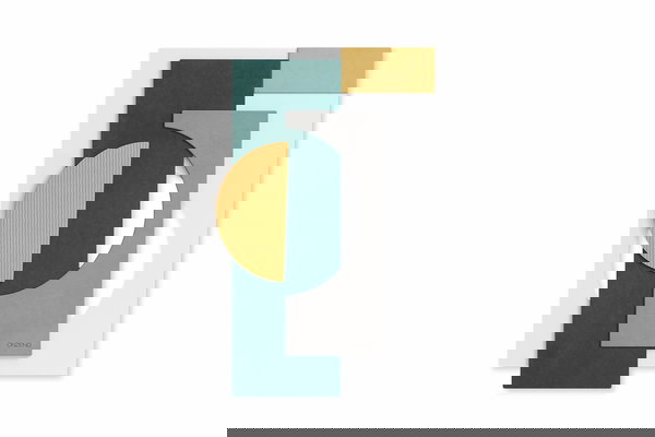 Traditioneel kunstwerk gemaakt van hout