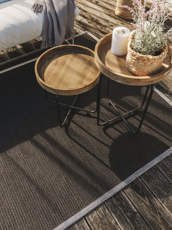 Design In- &amp; Outdoor-Teppich Nandi Schwarz