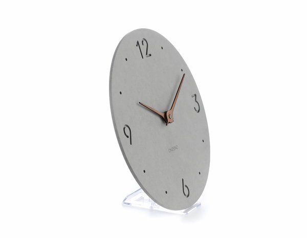 Design Wanduhr 'THE PLAYFUL.'