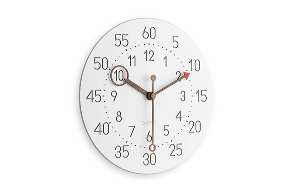 Minimalist wall clock
