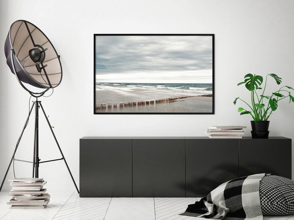 Poster 'Chilly Morning at the Seaside'