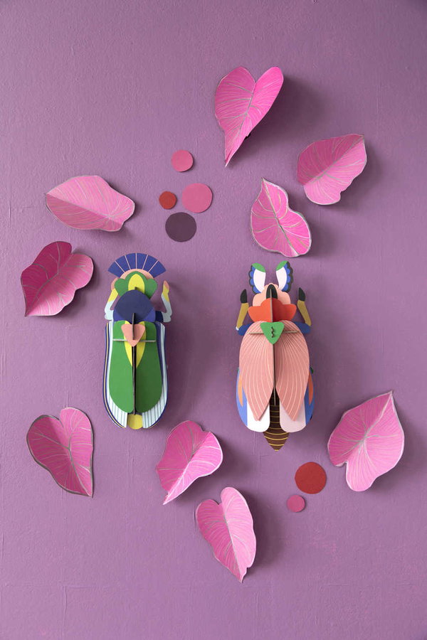 Karton skulptura za zid 'Lady Beetle Decor'