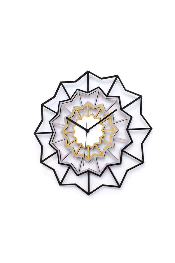 Wanduhr 'Chevron Berlin'