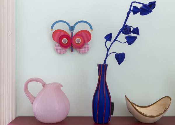 Wanddeko Papier 'Stripy Butterfly'