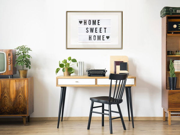 Poster 'There is No Place Like Home'