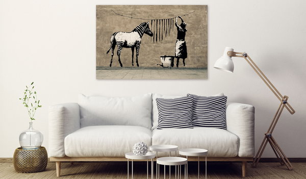 Kunstdruck auf Leinwand 'Banksy: Washing Zebra on Concrete Wide'