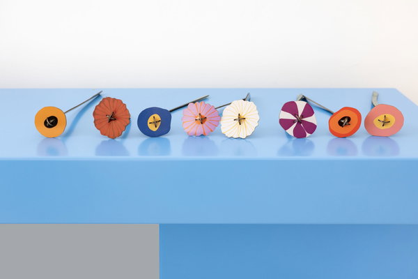 Papierskulptur 'Leuchtende Blüte'