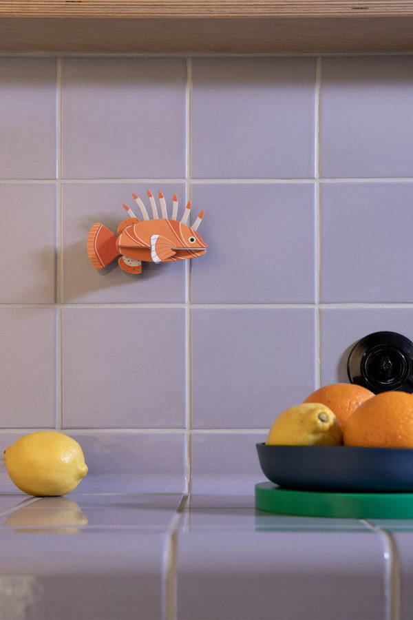Objet mural en carton 'Bold Lionfish'