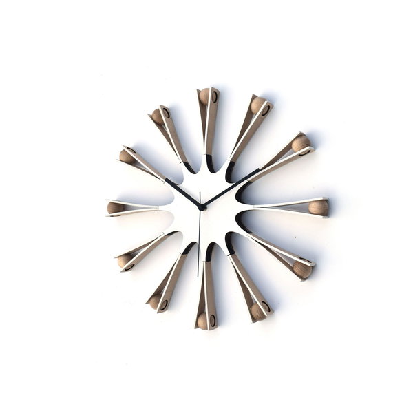 Wanduhr 'Juggler'