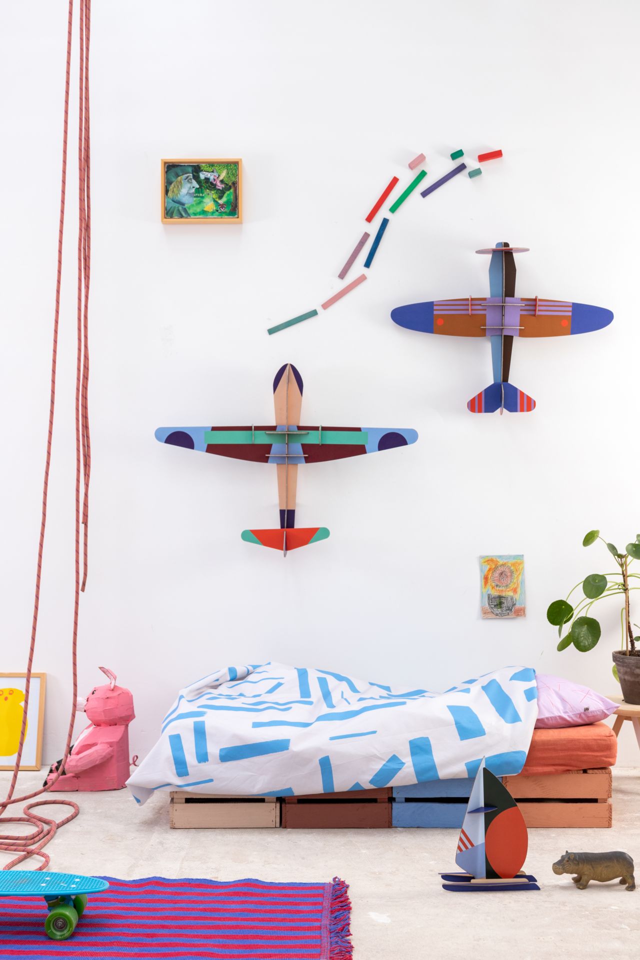 3D Wandobject gemaakt van karton 'Vintage Paper Plane'