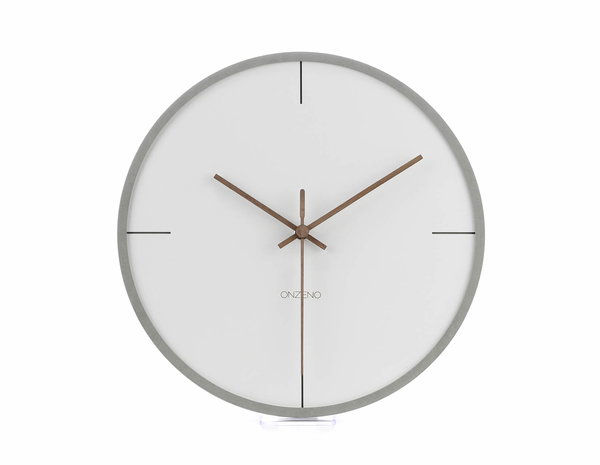Design Wanduhr 'THE MATURE.'