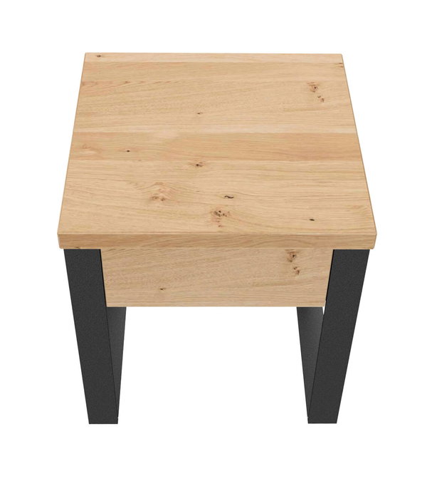 Zusammenspiel aus warmen Holz und kühlen Stahl