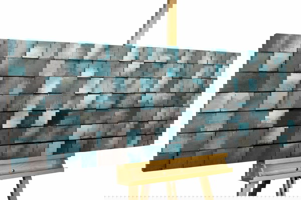 Obra de arte tradicional tallada en madera