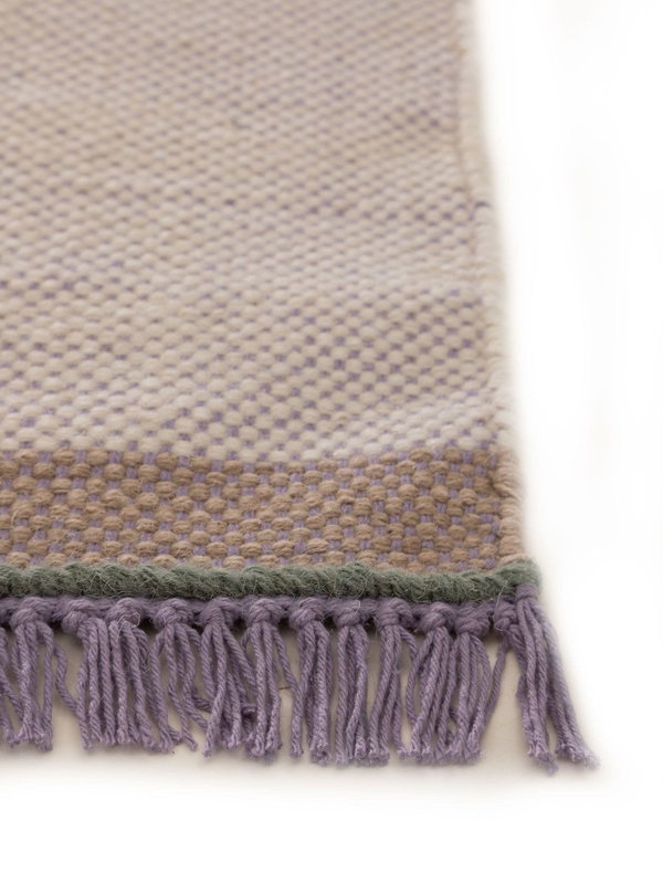 Design Wollteppich Karla Lila