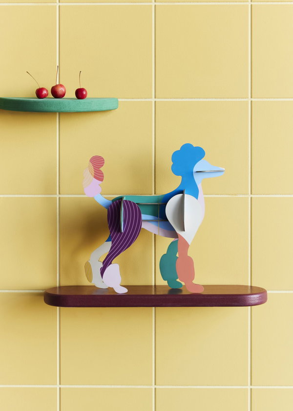 Papierskulptur 'Leuchtender Pudel'