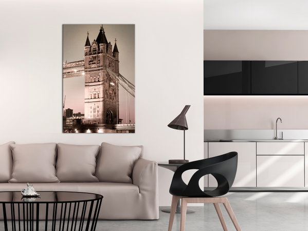 Umjetnički print na platnu 'London Bridge Vertical'