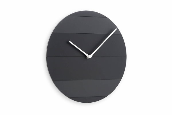 Minimalistische Wanduhr