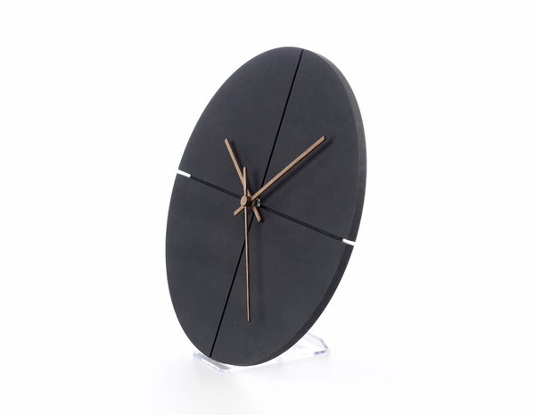 Design Wanduhr 'THE INTENSE.'
