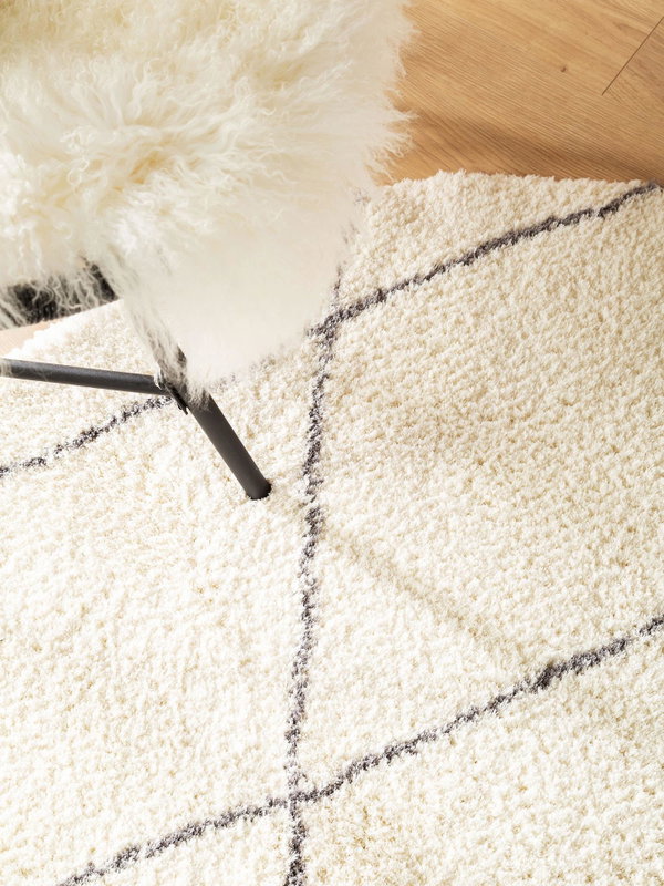 Design Hochflorteppich Benno Beige