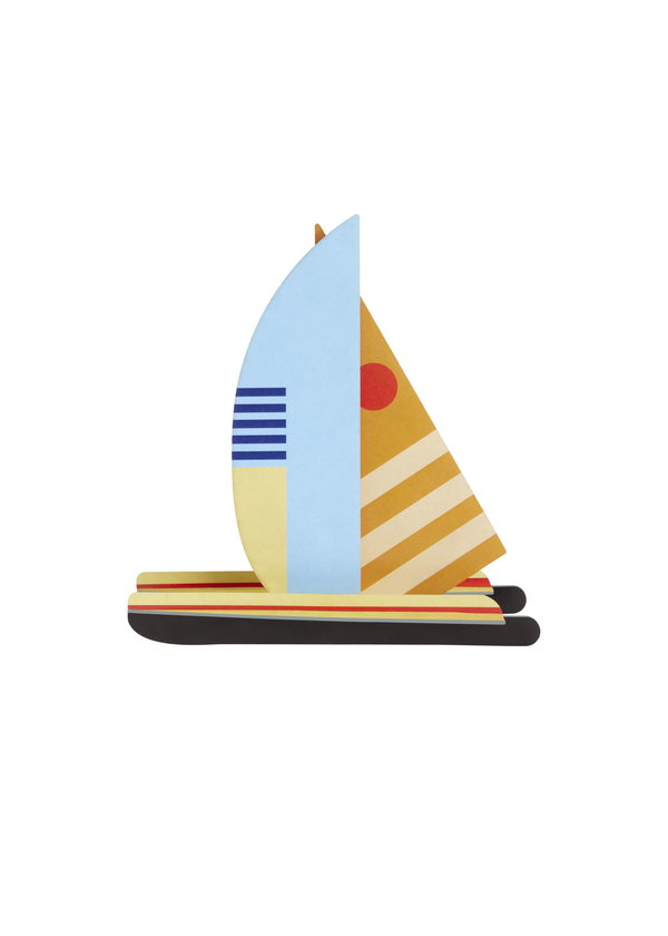 Skulpture od papira 'Colored Sailboat Art'