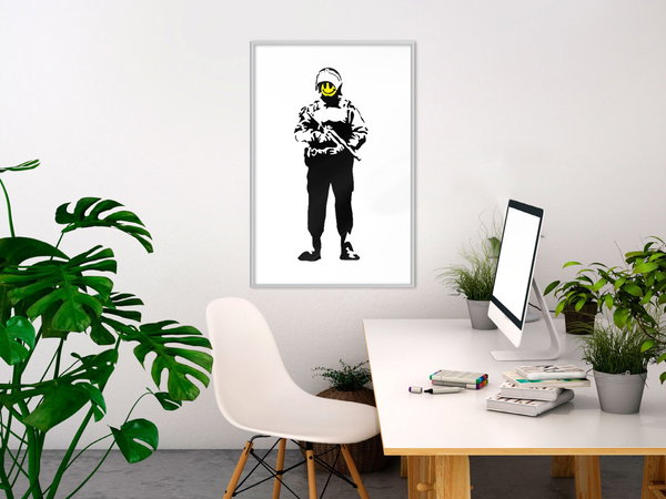 Poster 'Smiling Policeman'