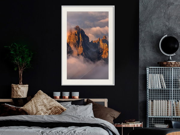 Poster 'To Reach the Clouds'