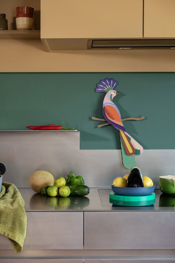 Wanddeko Papier 'Leuchtender Vogel'