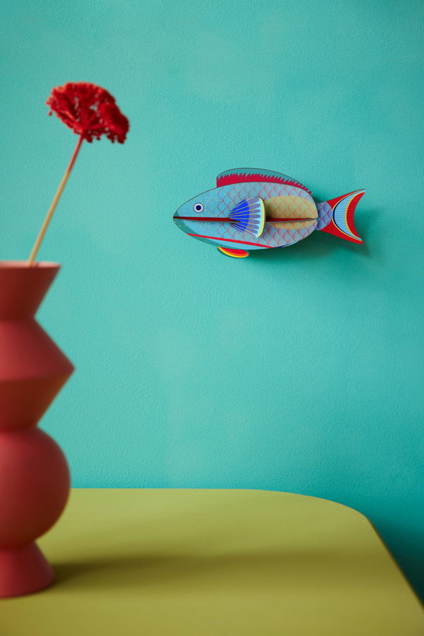 Διακόσμηση τοίχου από χαρτόνι 'Rainbow Parrotfish'
