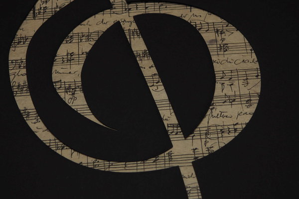 Papierkunst Wandbild 'Der Klang der Musik' 50x70cm