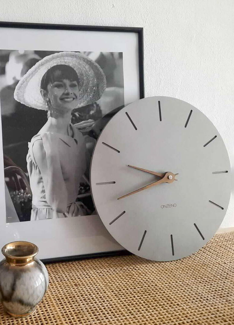 Design Wanduhr 'THE ABSTRACT.'
