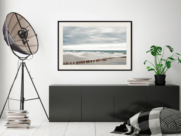 Poster 'Chilly Morning at the Seaside'