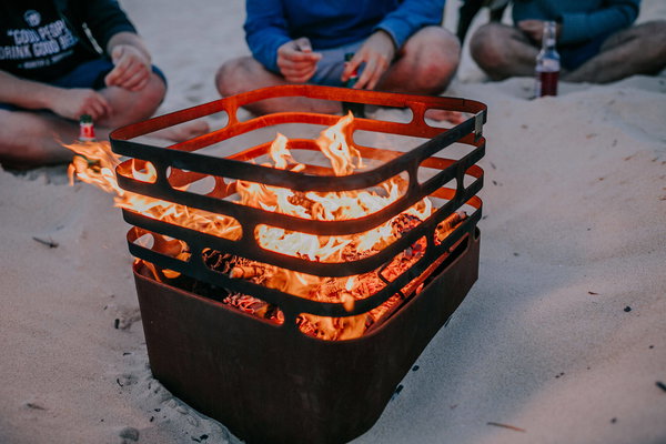 CUBE Feuerkorb rostig