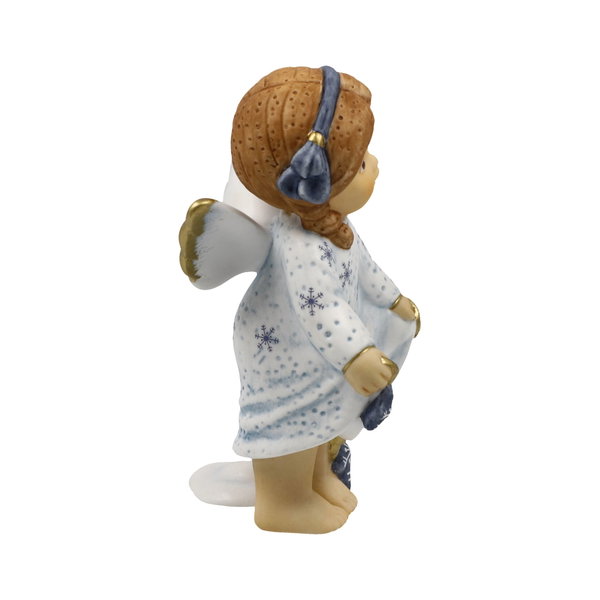 Porzellan Figur 'Winterzauber' von Julia E. Limpke 4,5x10x5cm