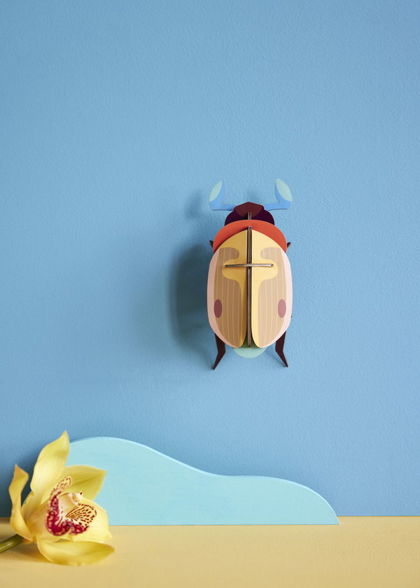 Wanddeko Papier 'Gedämpfter Käfer'