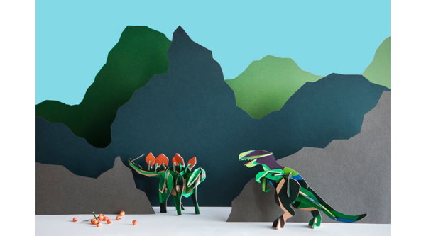 Papierskulptur 'Jade-Dino'