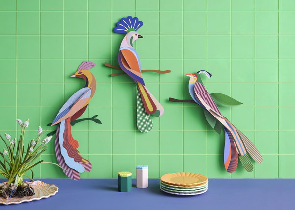 Wanddeko Papier 'Tropenvogel Maya'