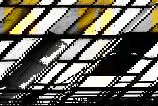 Wallpaper &#039;Bronx 1&#039; 157x106inches