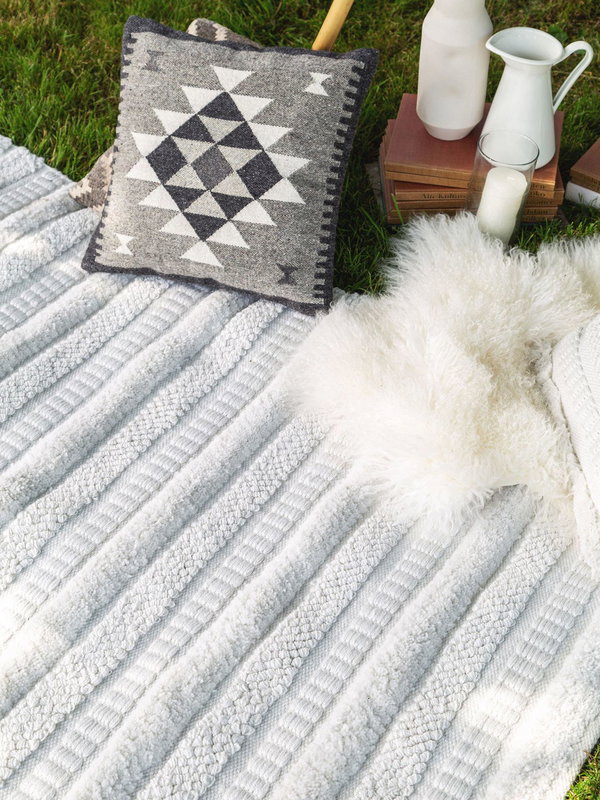 Design Teppich aus recyceltem Material Toni Beige