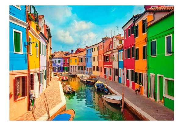 Tapete 'Colorful Canal in Burano'