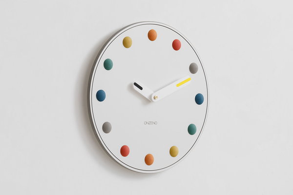 Minimalistische Wanduhr