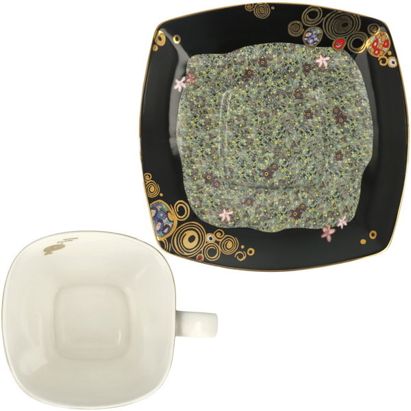 Goebel Tasse mit Untertasse 'Der Kuss'